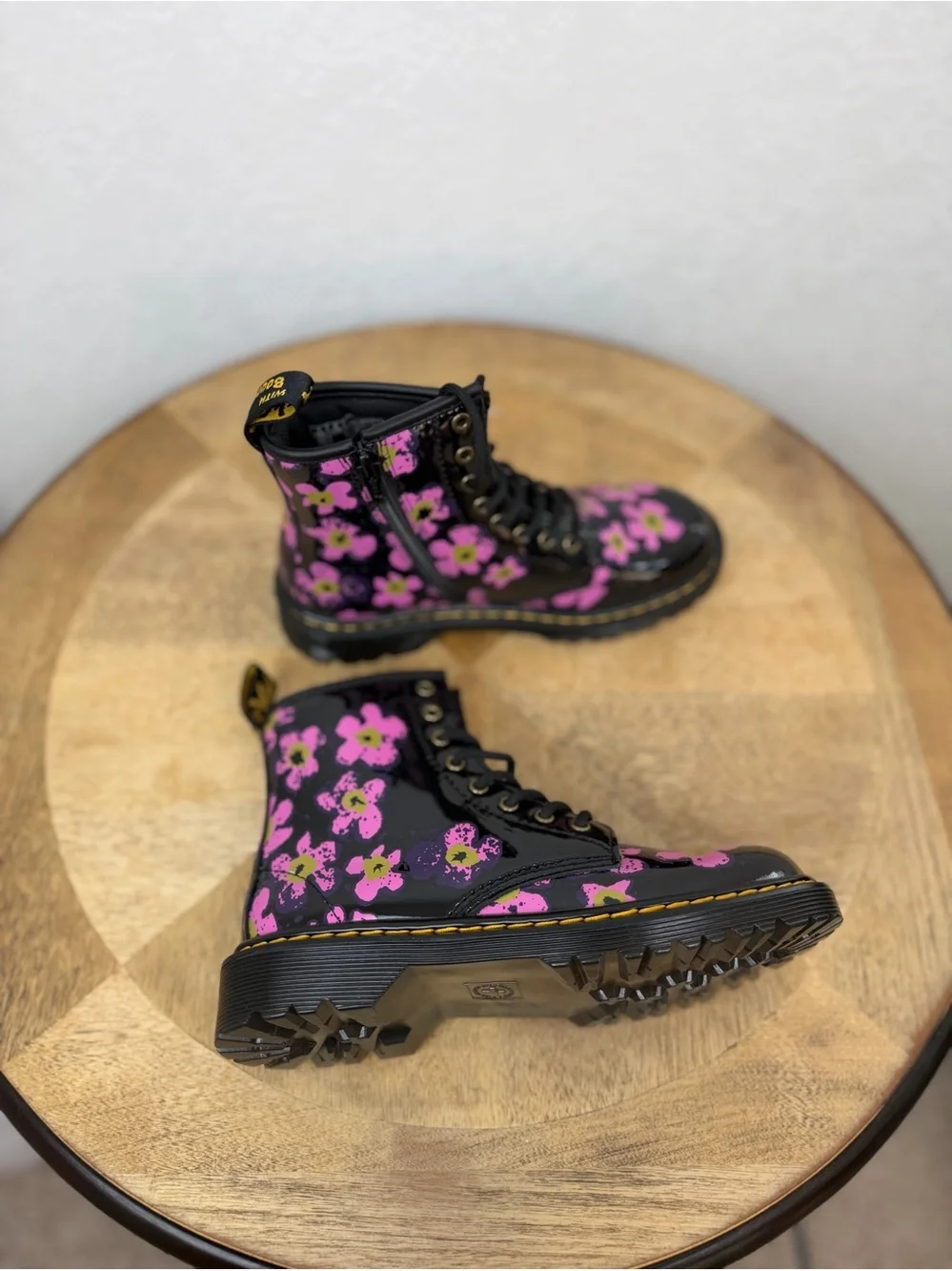 •Dr Martens • 1460 Pansy Patent Leather Lace Up Boot Size 2Y